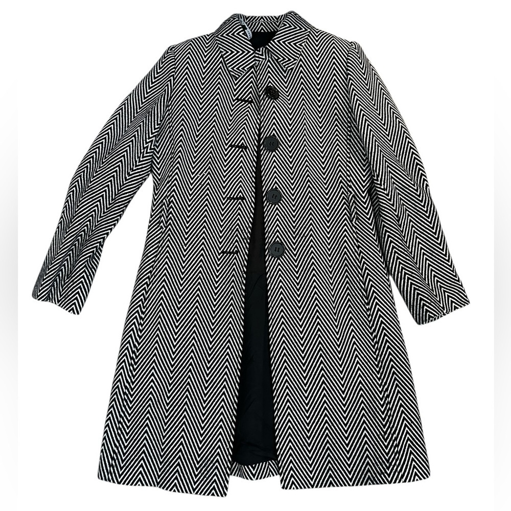 Isabella DeMarco Chevron Coat Black White Mid-Length sz 6 Herringbone Zebra